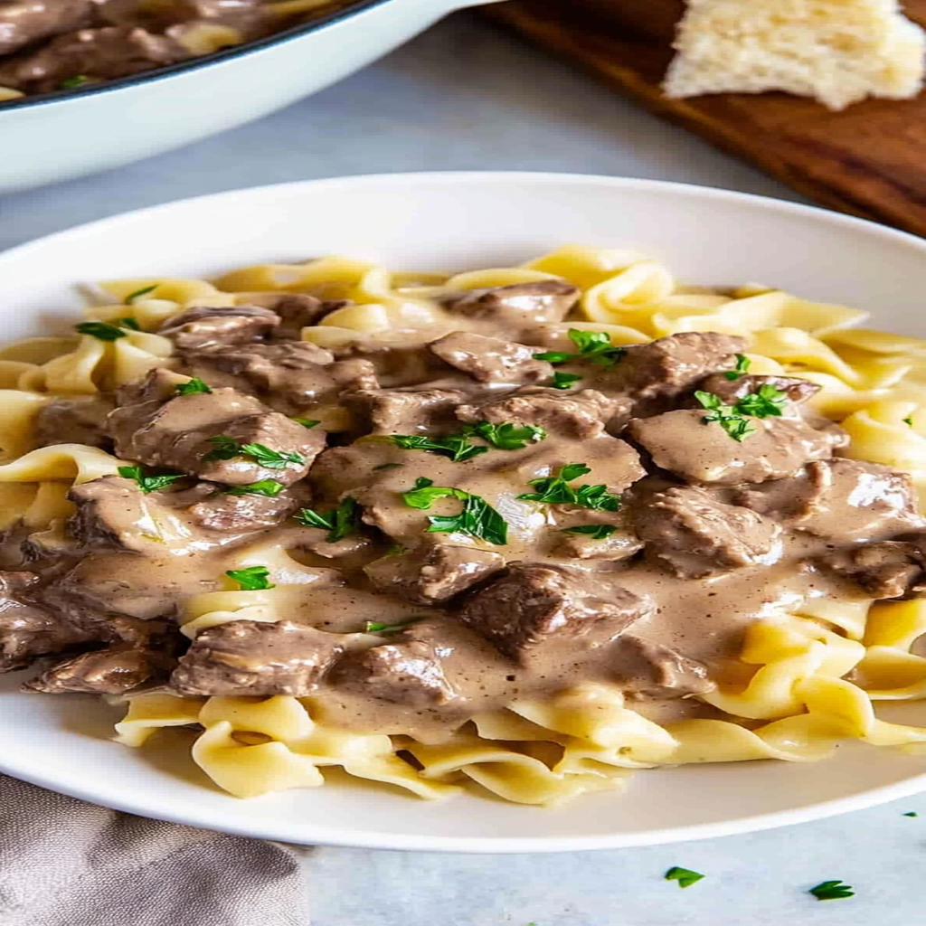 Recipe preparation for Instant Pot Beef Stroganoff