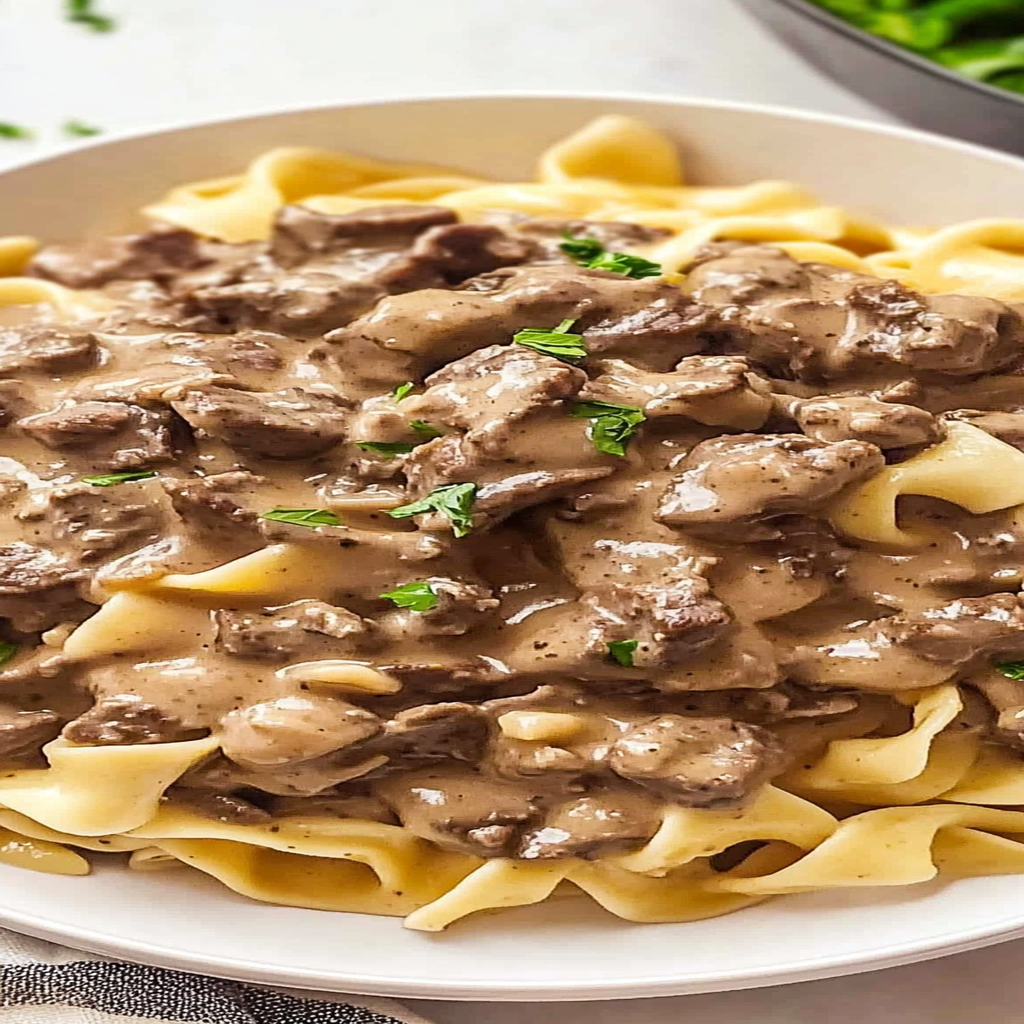 Recipe preparation for 30-Minute Beef Stroganoff