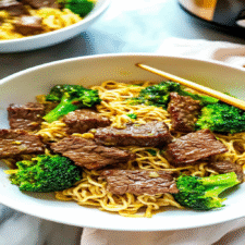 Beef and Broccoli Instant Pot Ramen